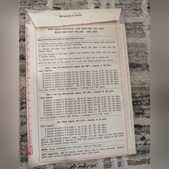 VINTAGE McCalls and Simplicity pattern lot of 4 baby quilts and accessories - Picture 7 of 10